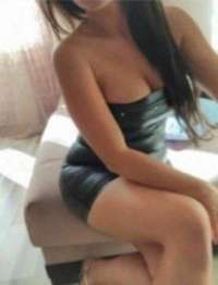 Mezitli Escort Azra: Sıradışı Güzellikte, Özgür ve Karizmatik